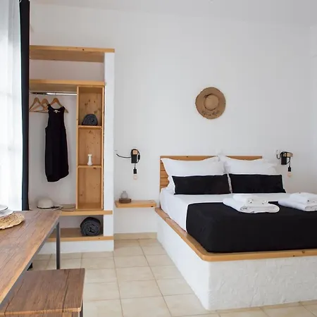 Paros King Aliki (Paros)