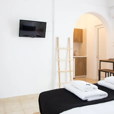 Paros King Lägenhetshotell Alikí