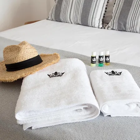 Paros King Lägenhetshotell Alikí