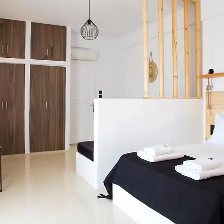 Paros King Апарт-отель