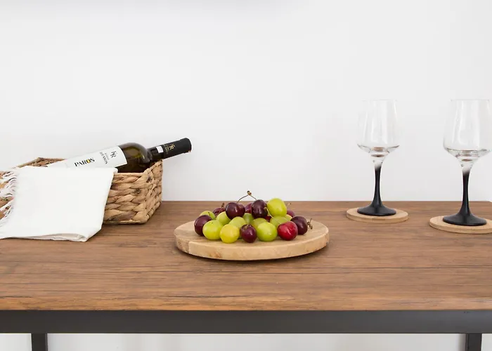 Paros King Apartahotel 3*